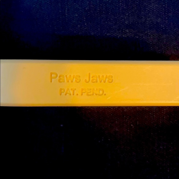 PAWS JAWS -balloon boot helper - Size Medium - Picture 6 of 7